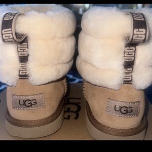 UGG Fluff Mini Quilted Boots Kids 4us Brown Youth Comfort 1103612K